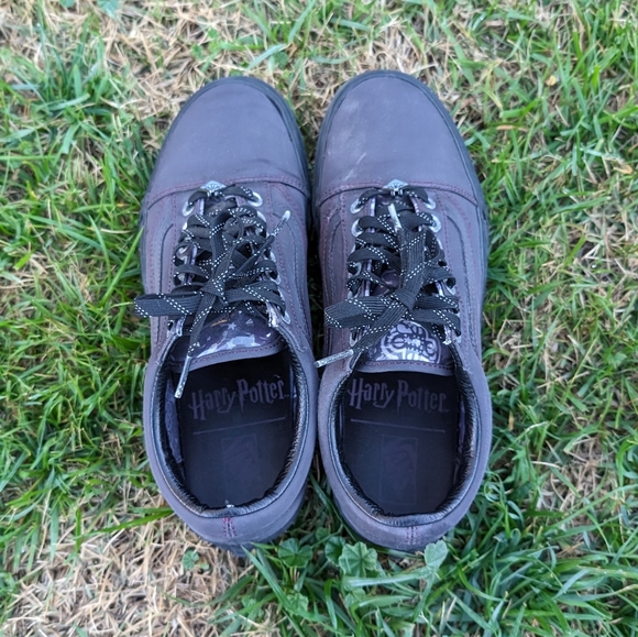 VANS x Harry Potter Deathly Hallows Old Skool Shoes Mens 8.5 Women's 10 - Picture 8 of 8